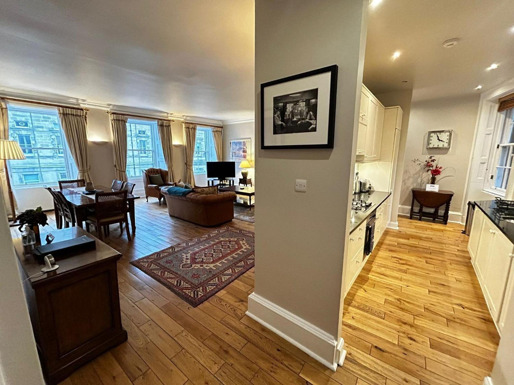 Parliament Sq Apartment Единбург Екстериор снимка