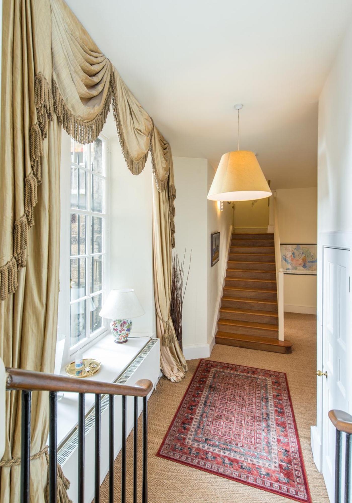 Parliament Sq Apartment Единбург Екстериор снимка